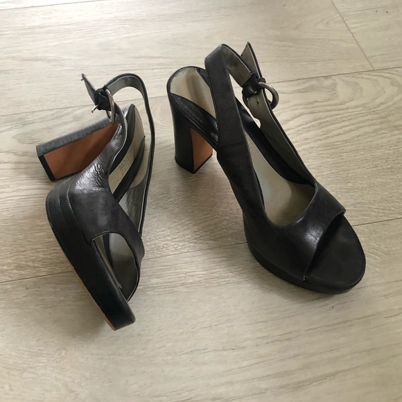 Kenneth Cole Reaction Leather Slingback Peep Heels - Picture 5 of 16